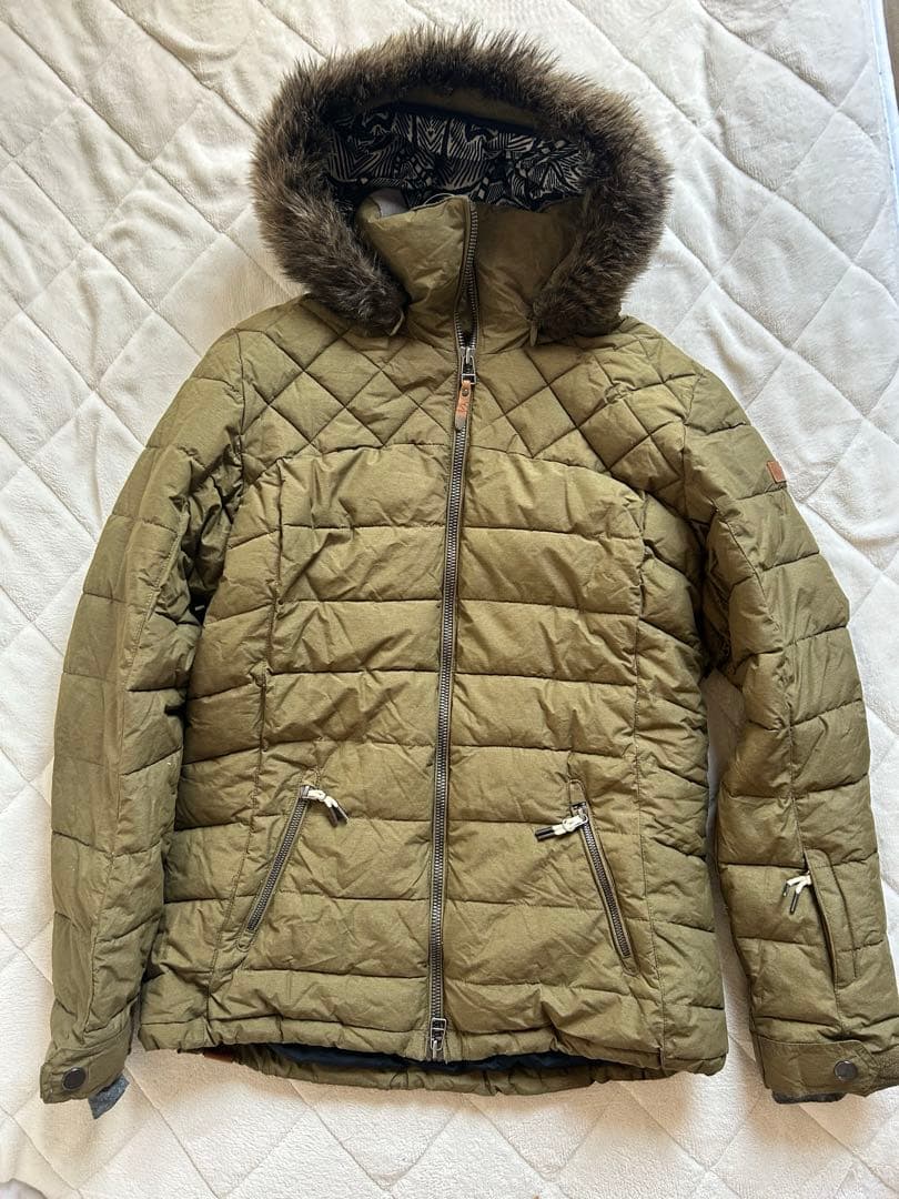 ROXY ロキシー　スノージャケット　スノーボードウエア　レディース