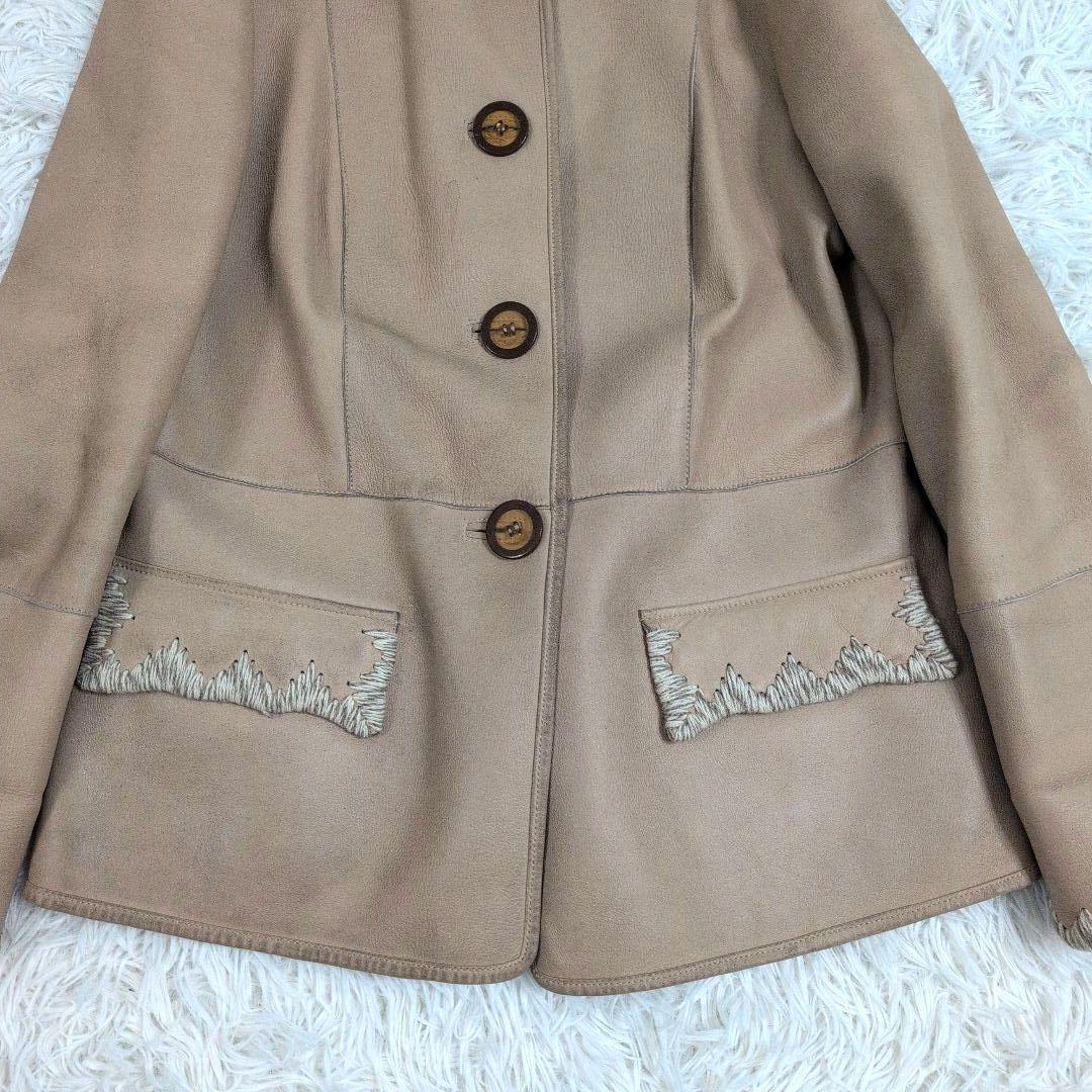 サルヴァトーレフェラガモ　レディース　レザージャケット　ガンチーニ　イタリア製