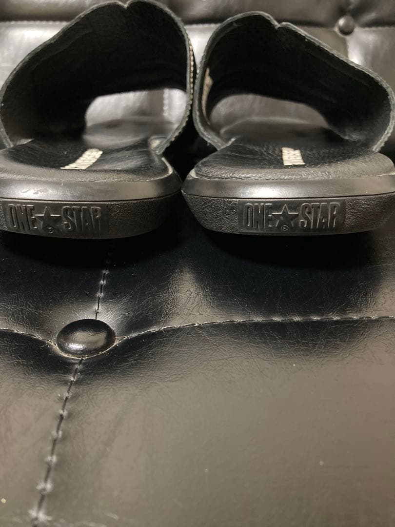 converse adict 28.0ブラック スウェードサンダル ワンスター