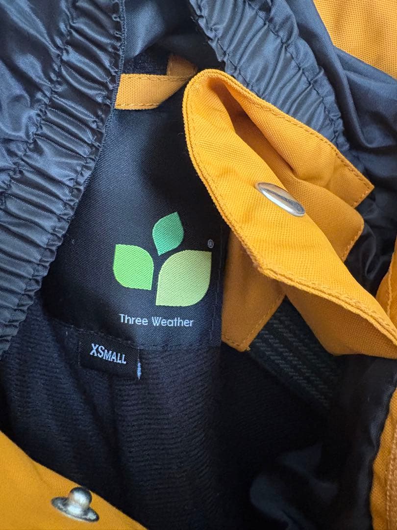 スノーボードウェア上下　上BURTON、下Three Wether