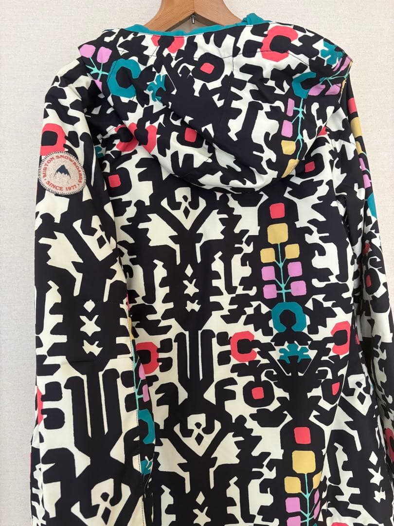 スノーボードウェア上下　上BURTON、下Three Wether