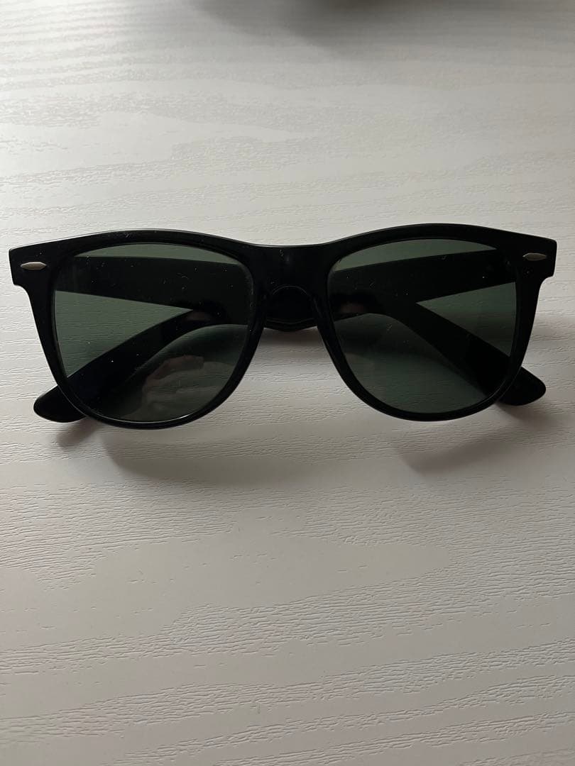 Ray-Ban Wayfarer II ブラックサングラス