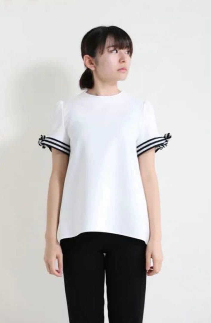 ボーダーズアットバルコニー　ストライプリボン付き袖 Aライントップス