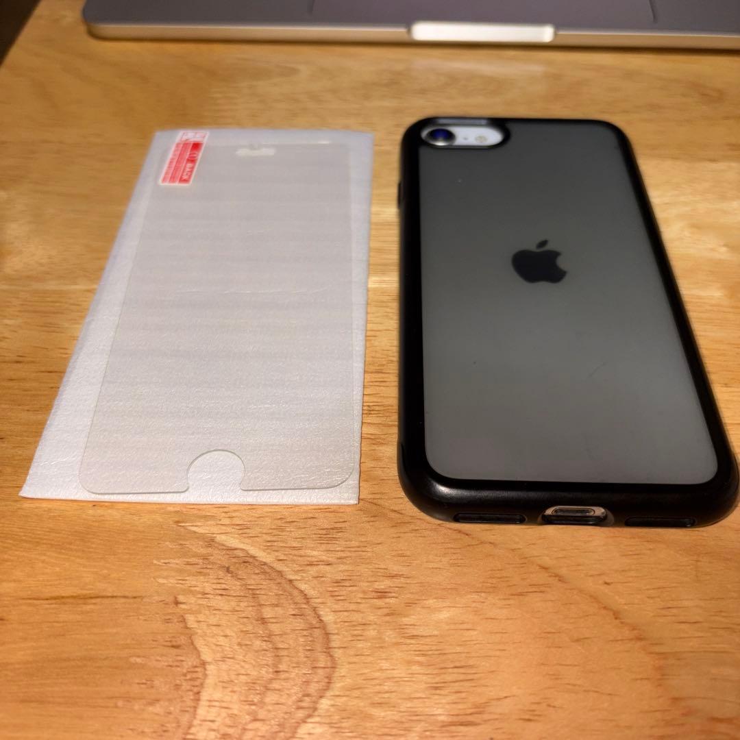 iPhone se2 64g simフリー、カバー、未使用画面保護付き
