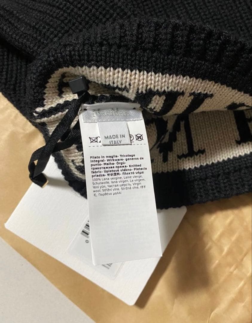 Max Mara　GONG　ウール バラク ラバ　ロゴ