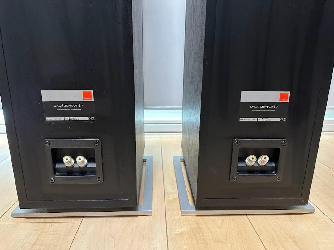 ひ*ん様 DALI（ダリ） ZENSOR 7 トールボーイスピーカー（2WAY／