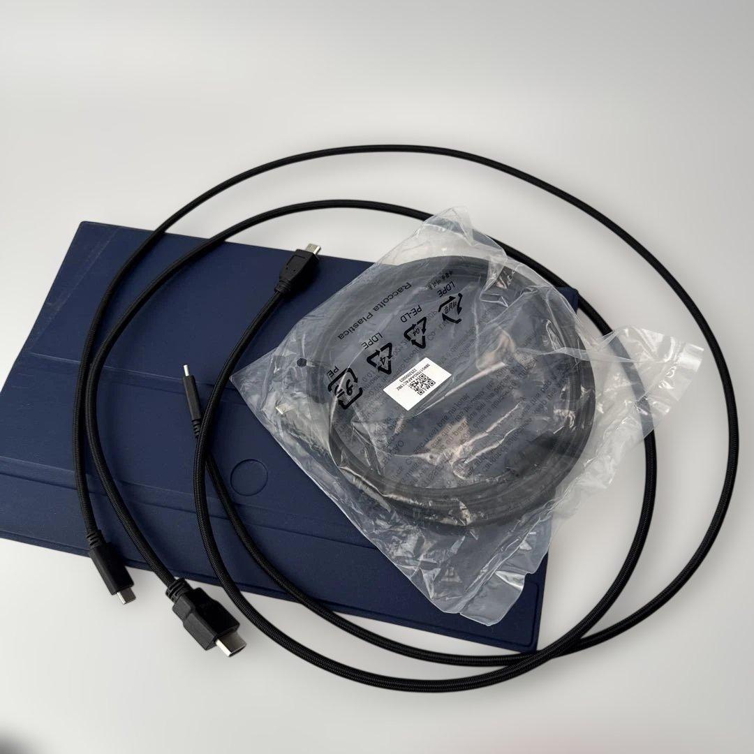 ASUS モバイルモニター ZenScreen MQ13AH 有機EL 13.3