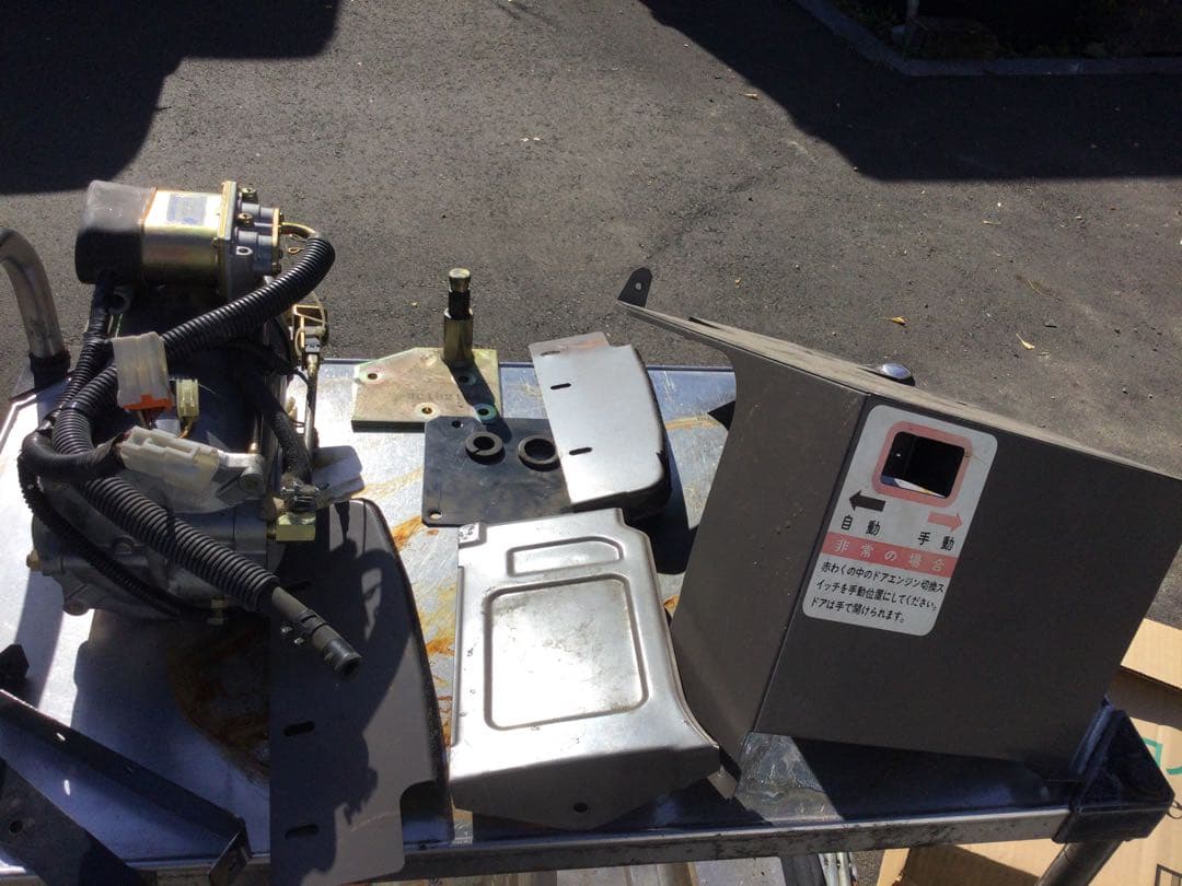 マイクロバス　ローザー　フソウ　部品　自動ドア