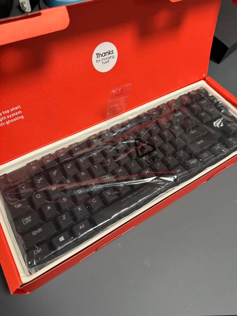 ロープロファイル ゲーミングキーボード havit HV-KB390L 英字配列