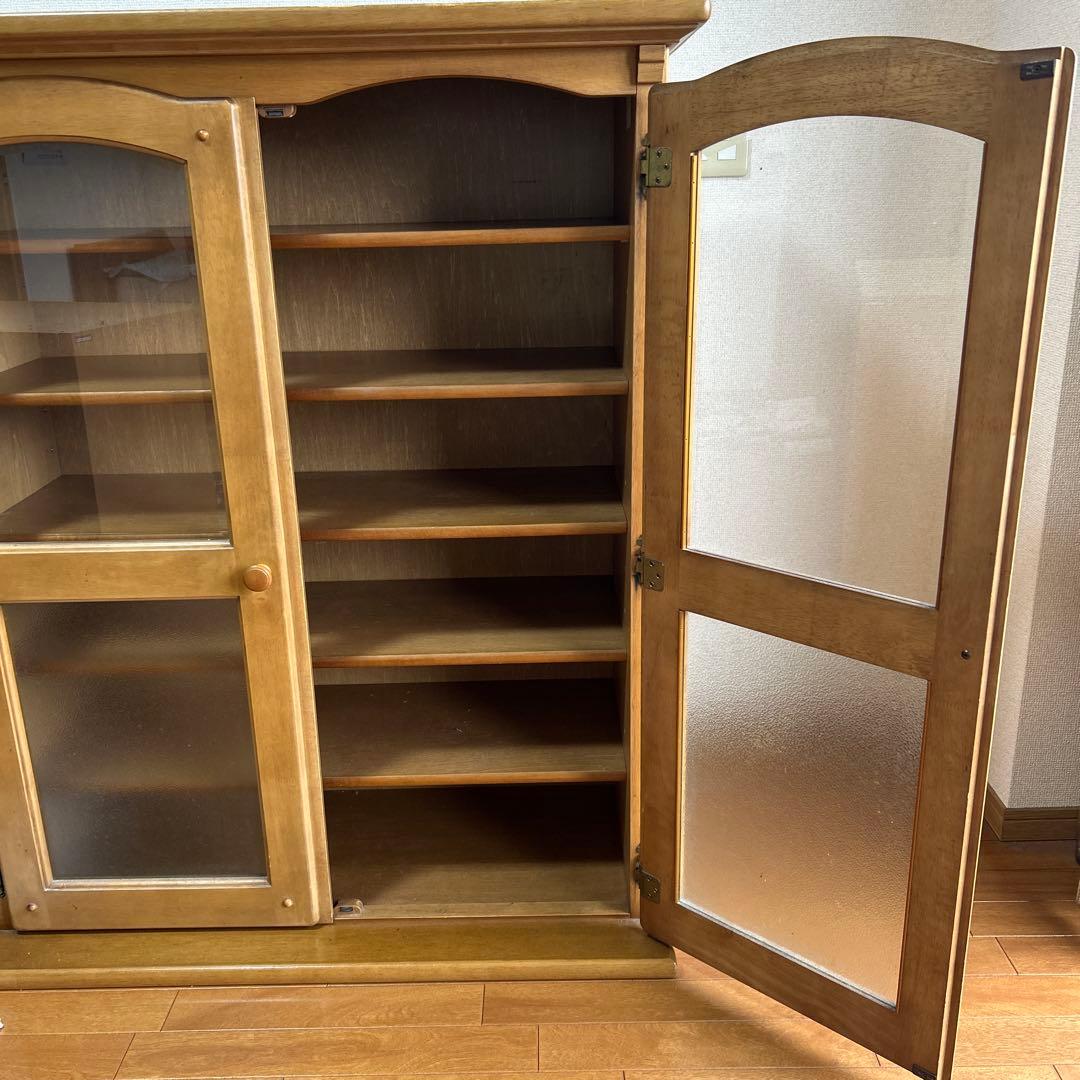 【KARIMOKU カリモク】 木製食器棚 ガラス扉 5段