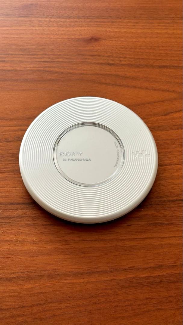 〈希少〉【期間限定】SONY ウォークマン　ポータブルCDプレイヤー　シルバー