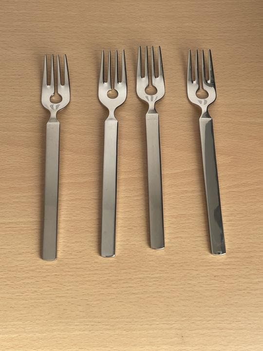 ALESSI Dry フィッシュフォーク【4180/17】