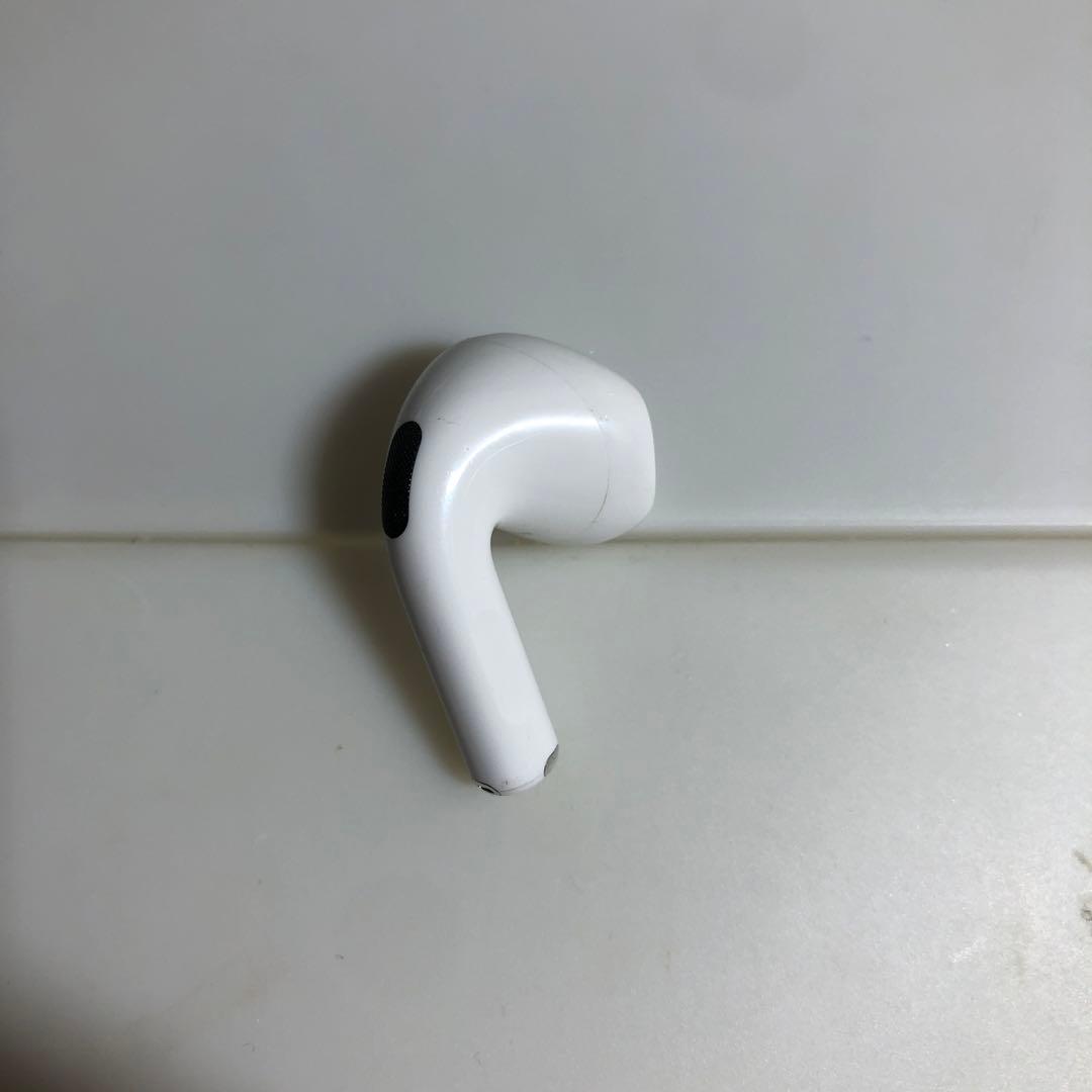 Apple AirPods 第4世代　ANC 右耳　右　右側
