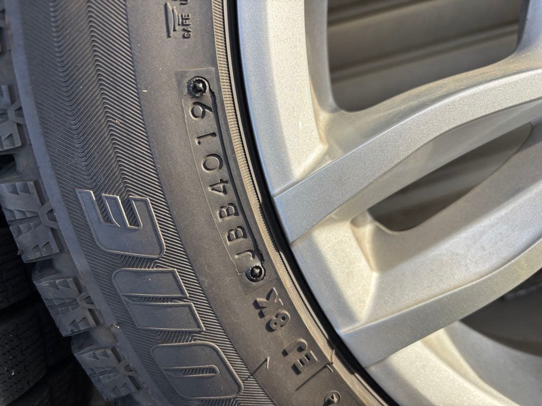  16インチスタッドレスタイヤセット