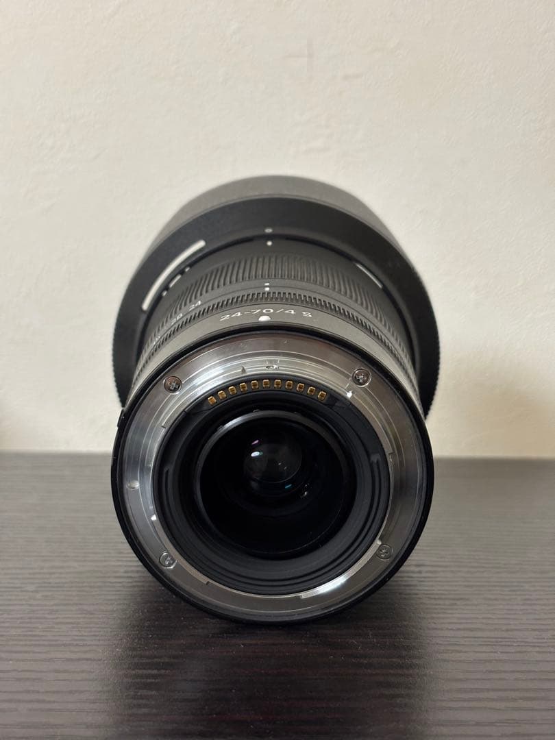 NIKKOR Z 24-70mm f/4 S レンズ
