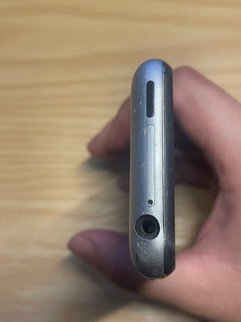 iPhone 2G 4GB イギリス版 日本未発売 初代　激レア　第1世代