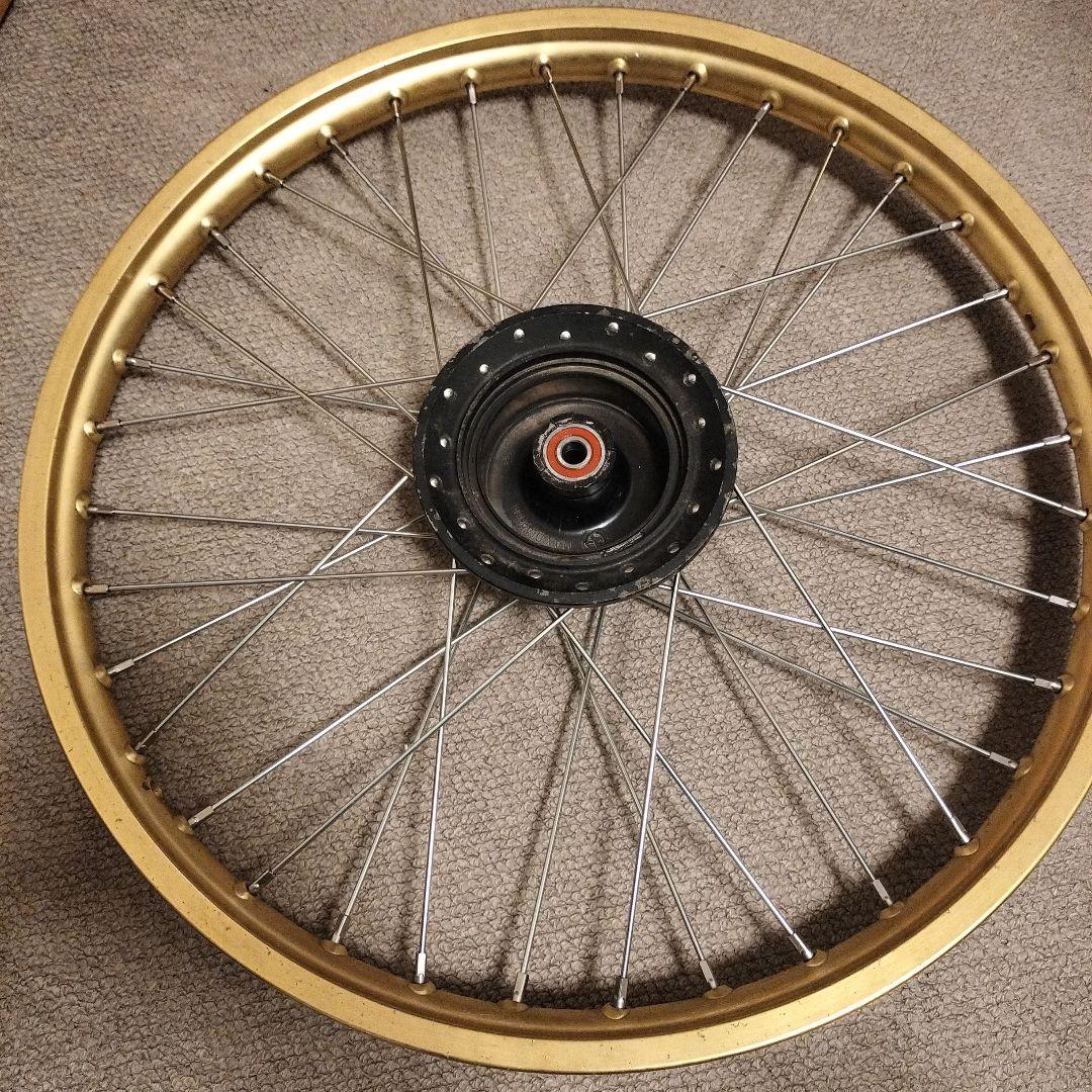 りす　TLR200　ホイール　フロント　スポーク新品