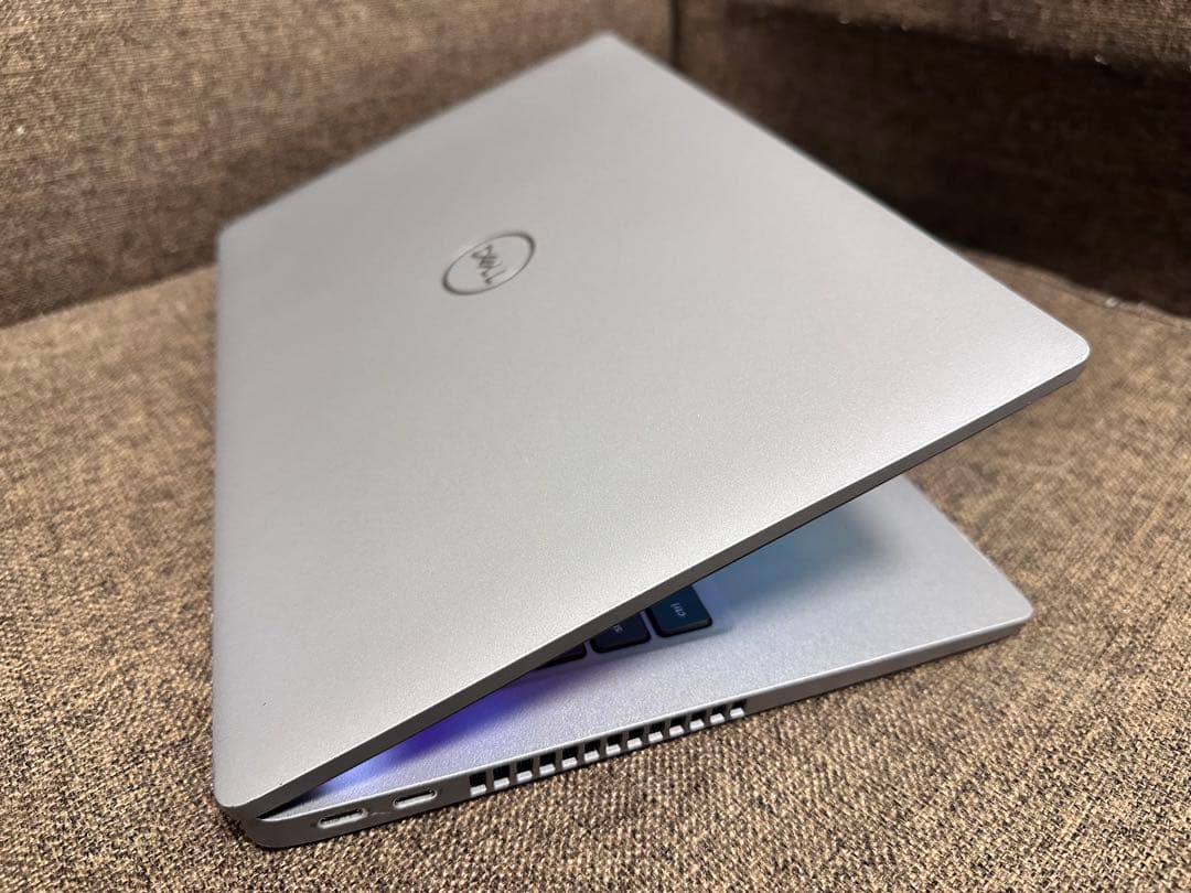 DellノートPC 14インチ　i5-11世代　 16GB 高性能　office