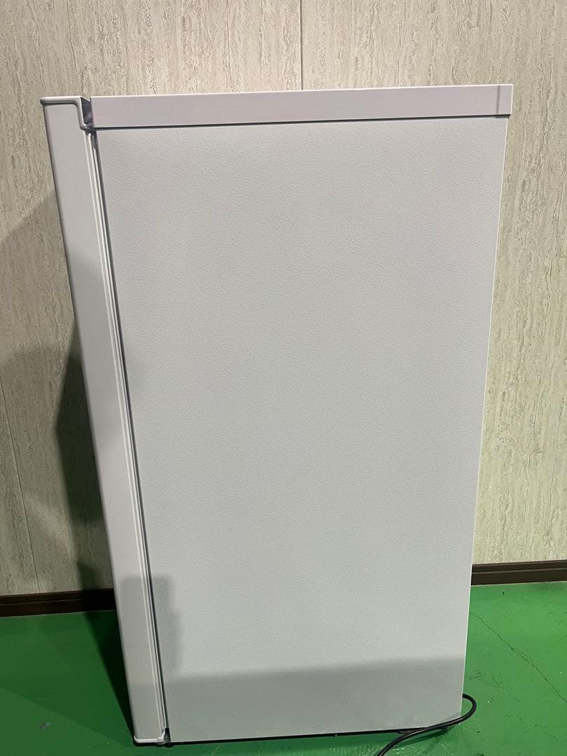 美品‼️2023年製IRIS OHYAMA 縦型冷凍庫