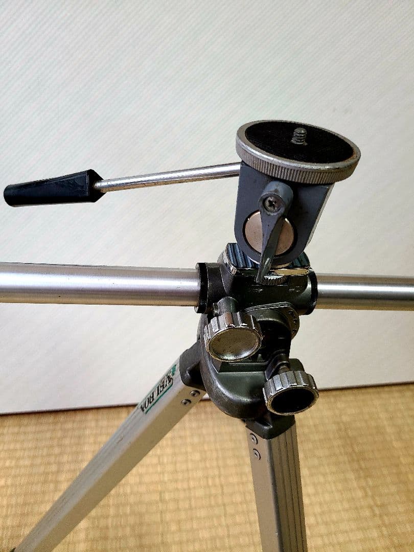 三脚 ベルボン Velbon 角度調整機能付き 年代物 希少