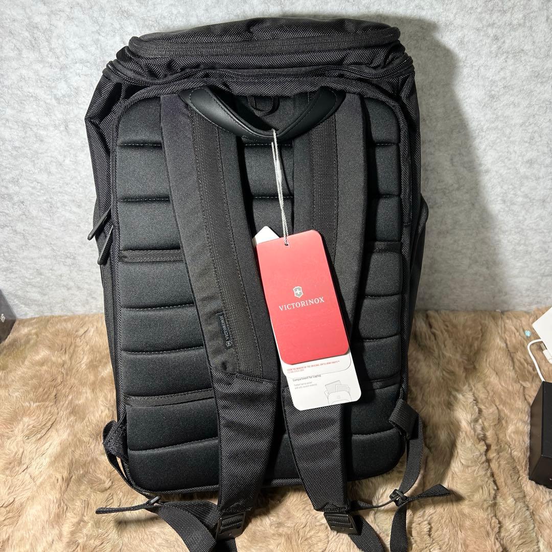 新品未使用 Victorinoxビクトリノックス アルトモントプロフェッショナル