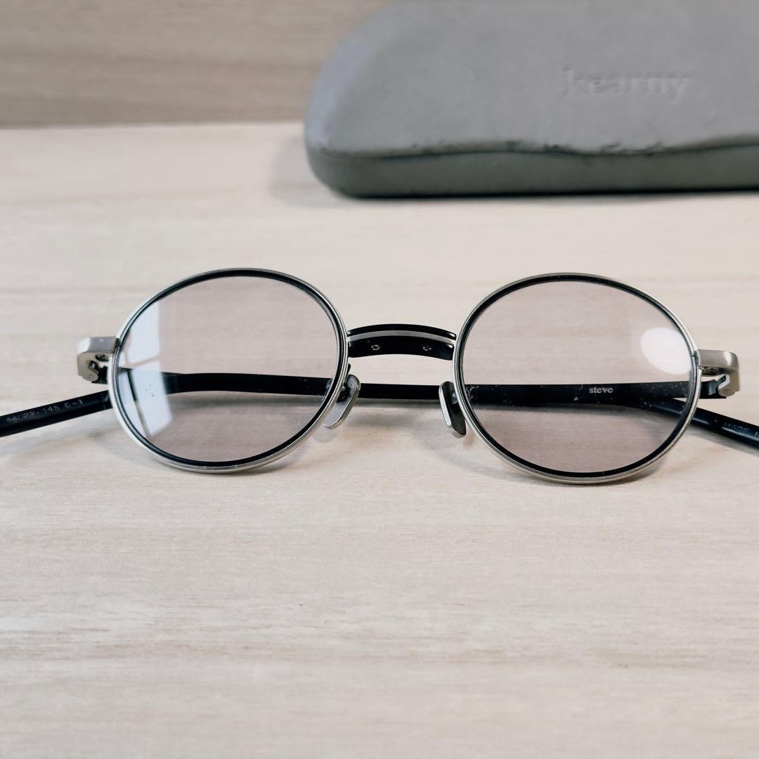 Kearny Steve カーニー スティーブ