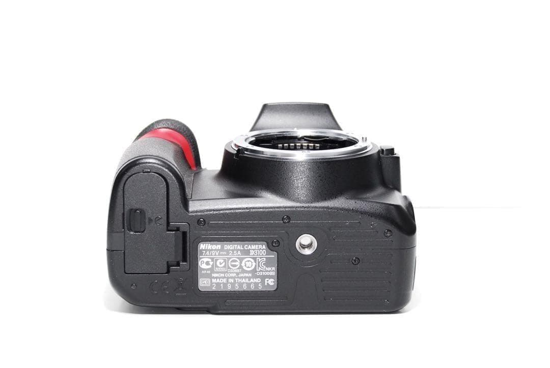 ☘️手振れ補正☘️Nikon D3100 デジタル一眼レフ　初心者向け！美品！