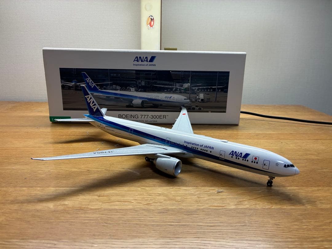 ANA Boeing 777-300ER 1:200スケール