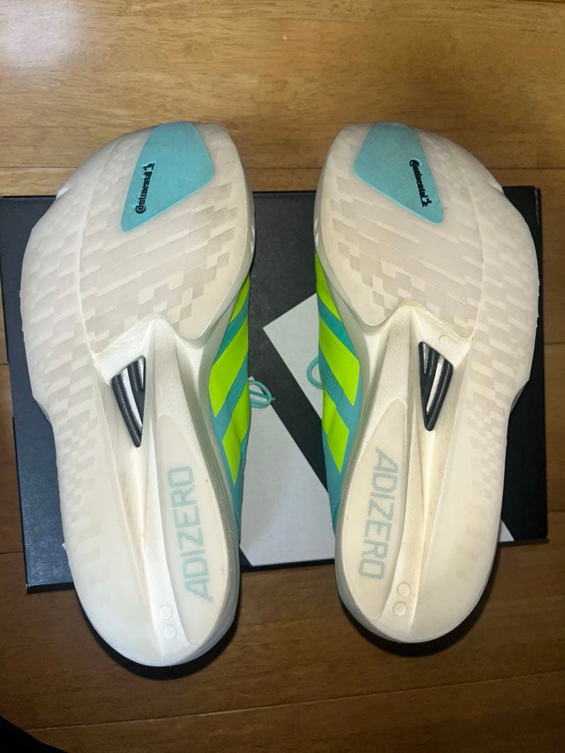 adidas アディゼロ　タクミセン11 27.5