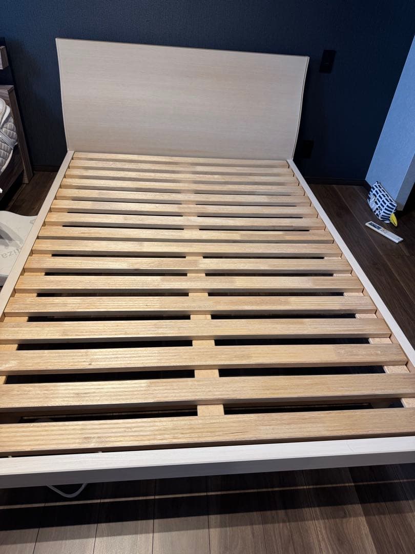 高級フランスベッド　ダブルベッドフレーム　型　STB-04