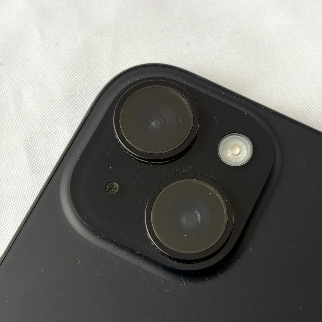 美品 iPhone 15 Plus 128GB ブラック MU083J/A