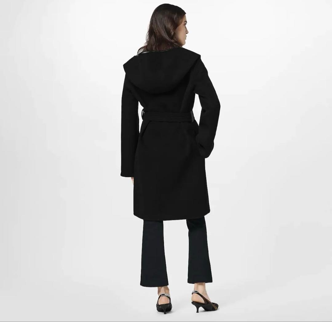 【LOUIS VUITTON】 フーデッドラップコート