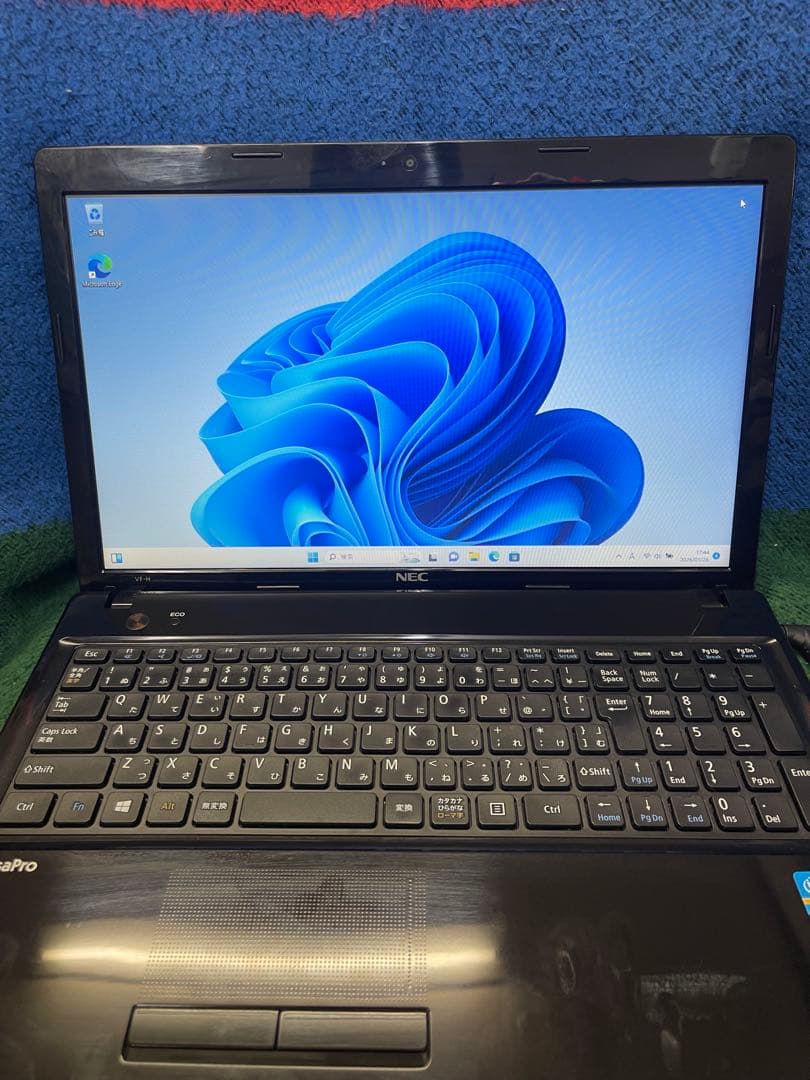 NEC VersaPro Core i5 メモリ8GB Windows11Pro