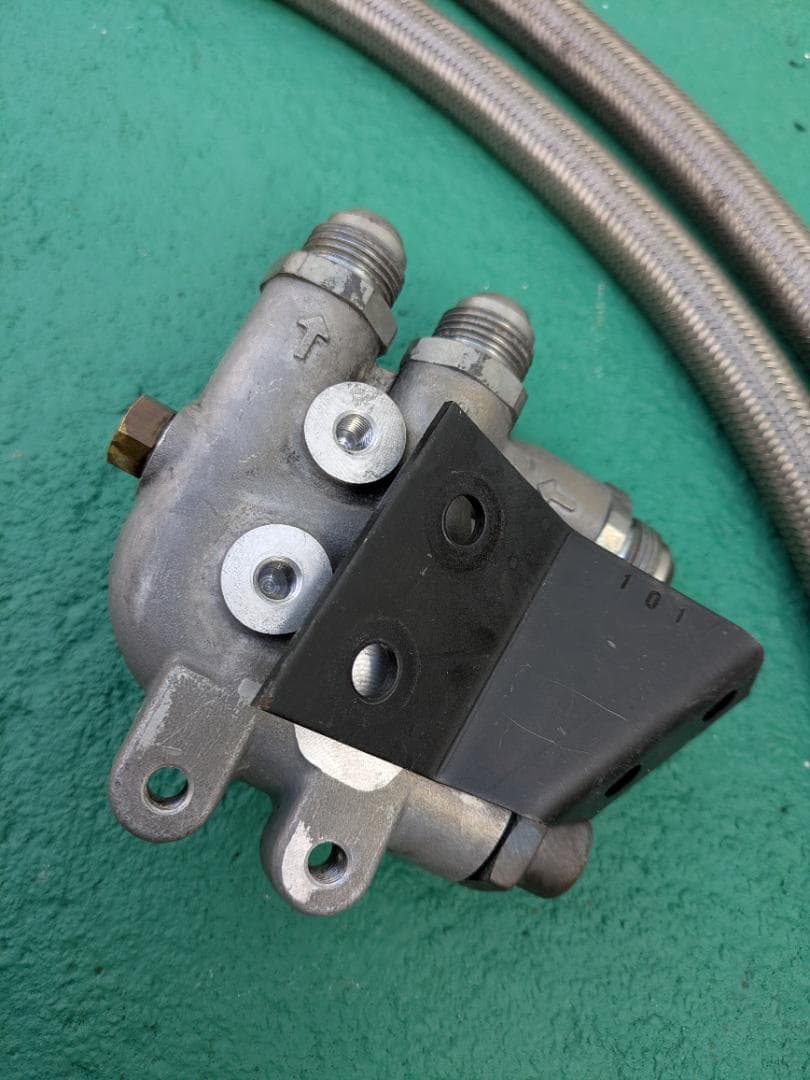 HKS　オイルクーラー汎用Rタイプ