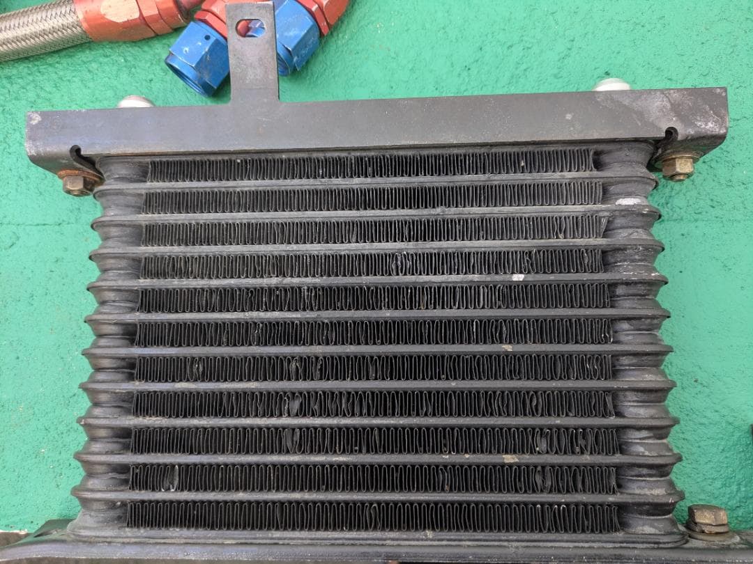 HKS　オイルクーラー汎用Rタイプ