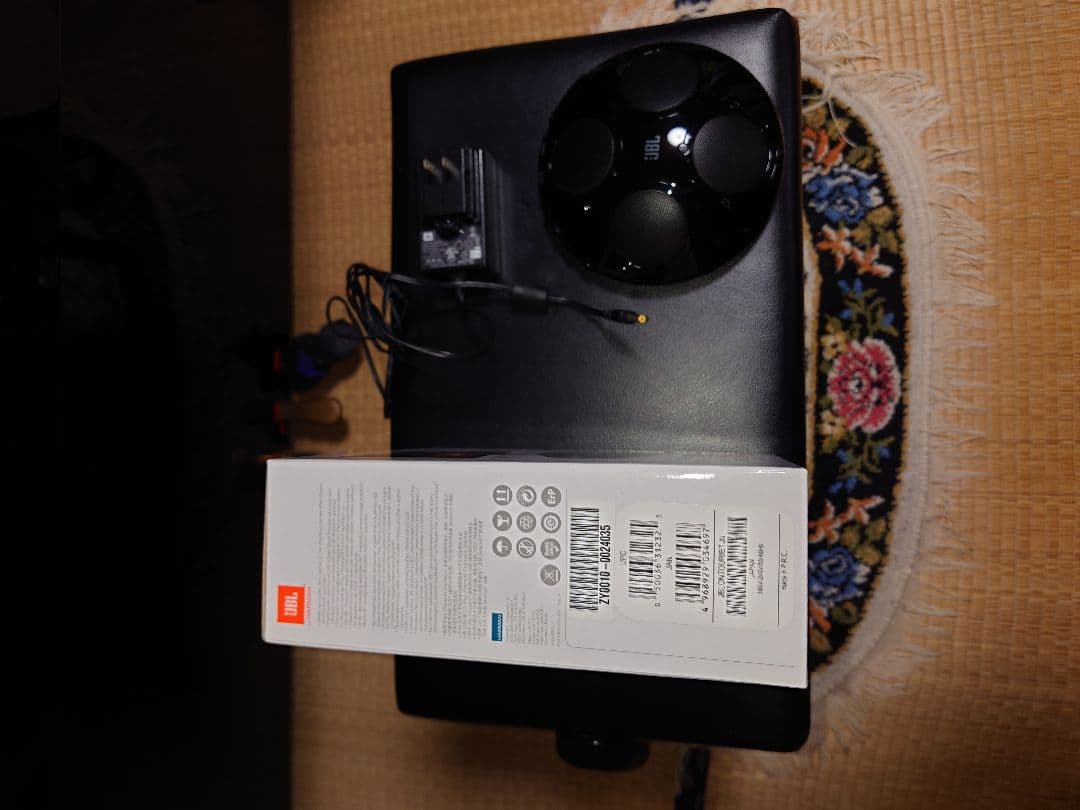 JBLブルーツーススピーカー