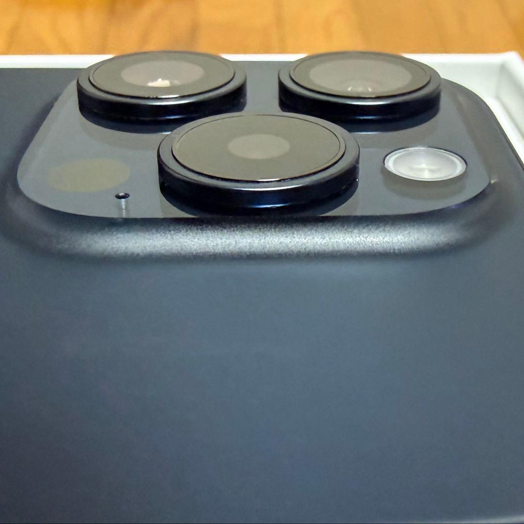 【残BT91%】iPhone15pro 256GBsimフリー【無印ケース付】