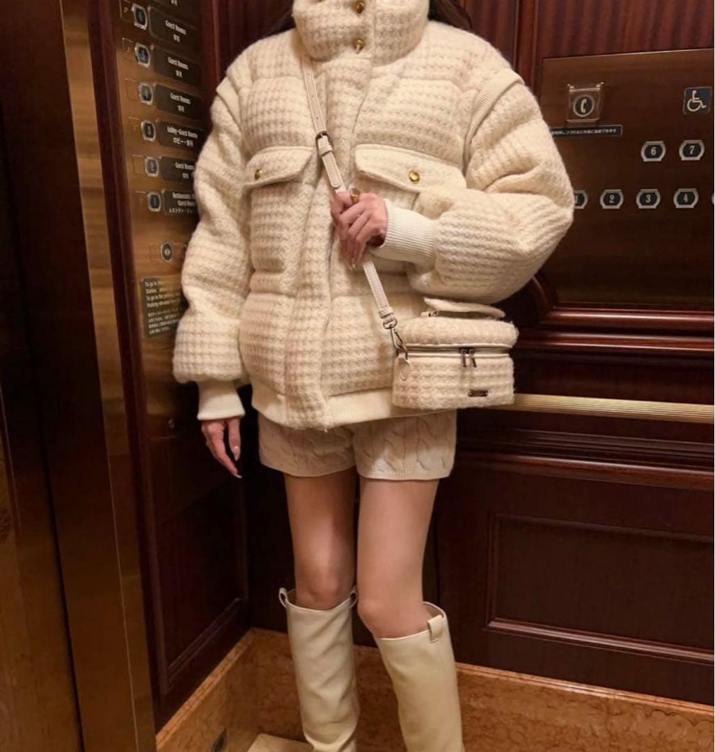 THE TOE Hohe Vanity Bag バニティバッグ　アイボリー