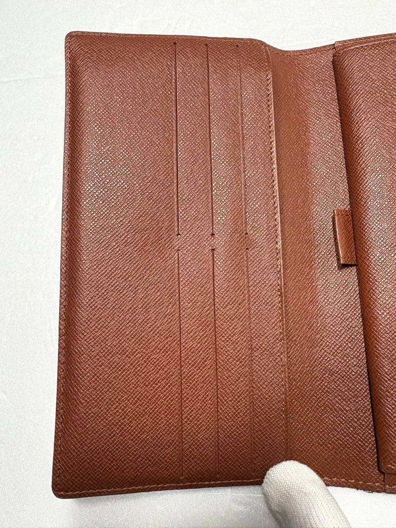 ルイヴィトン モノグラム ポルトトレゾール インターナショナル 長財布