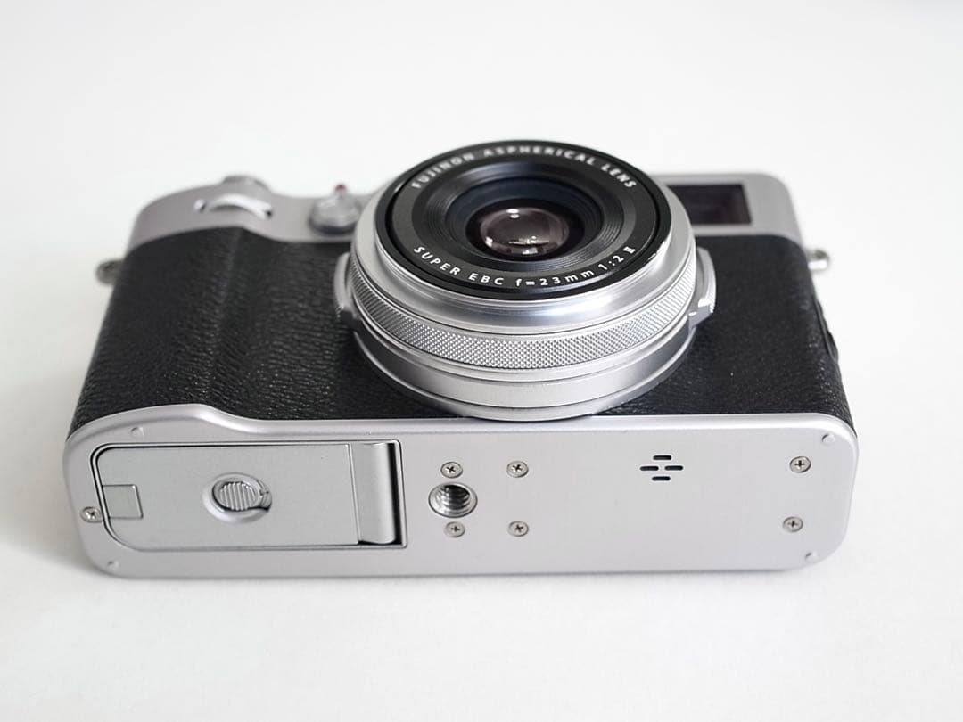 FUJIFILM X100V シルバー