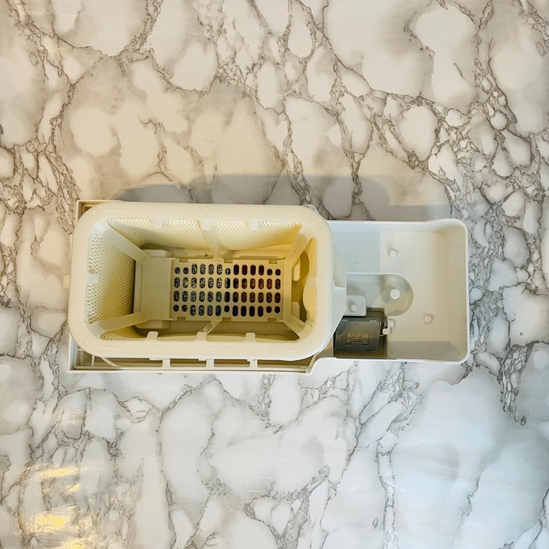 Panasonic 気化式加湿器 ナノイー搭載 ~14畳 FE-KXY05-W