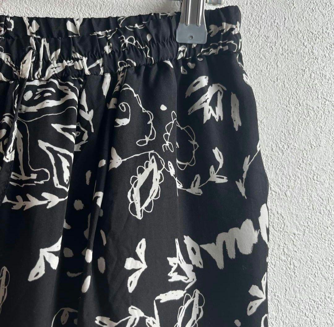 週末のみお値下げします‪( . .)\"‬マニプリ ペイズリーパンツ