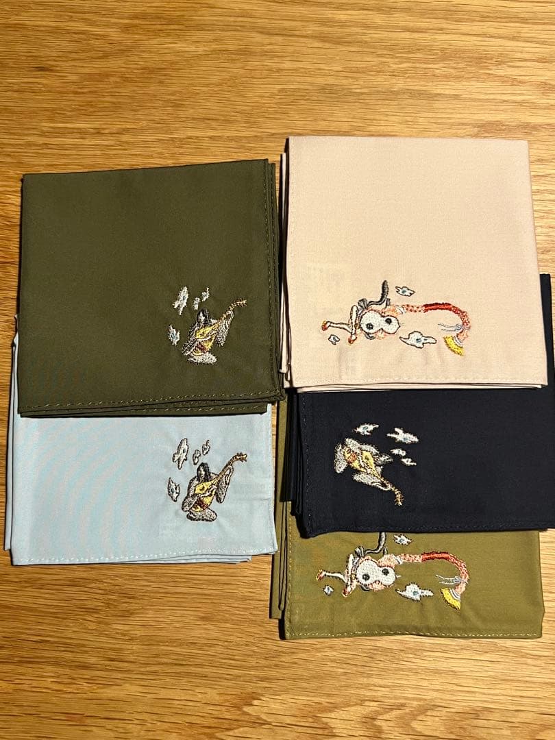 【5点】映画『犬王』　刺繍入りハンカチ　犬王