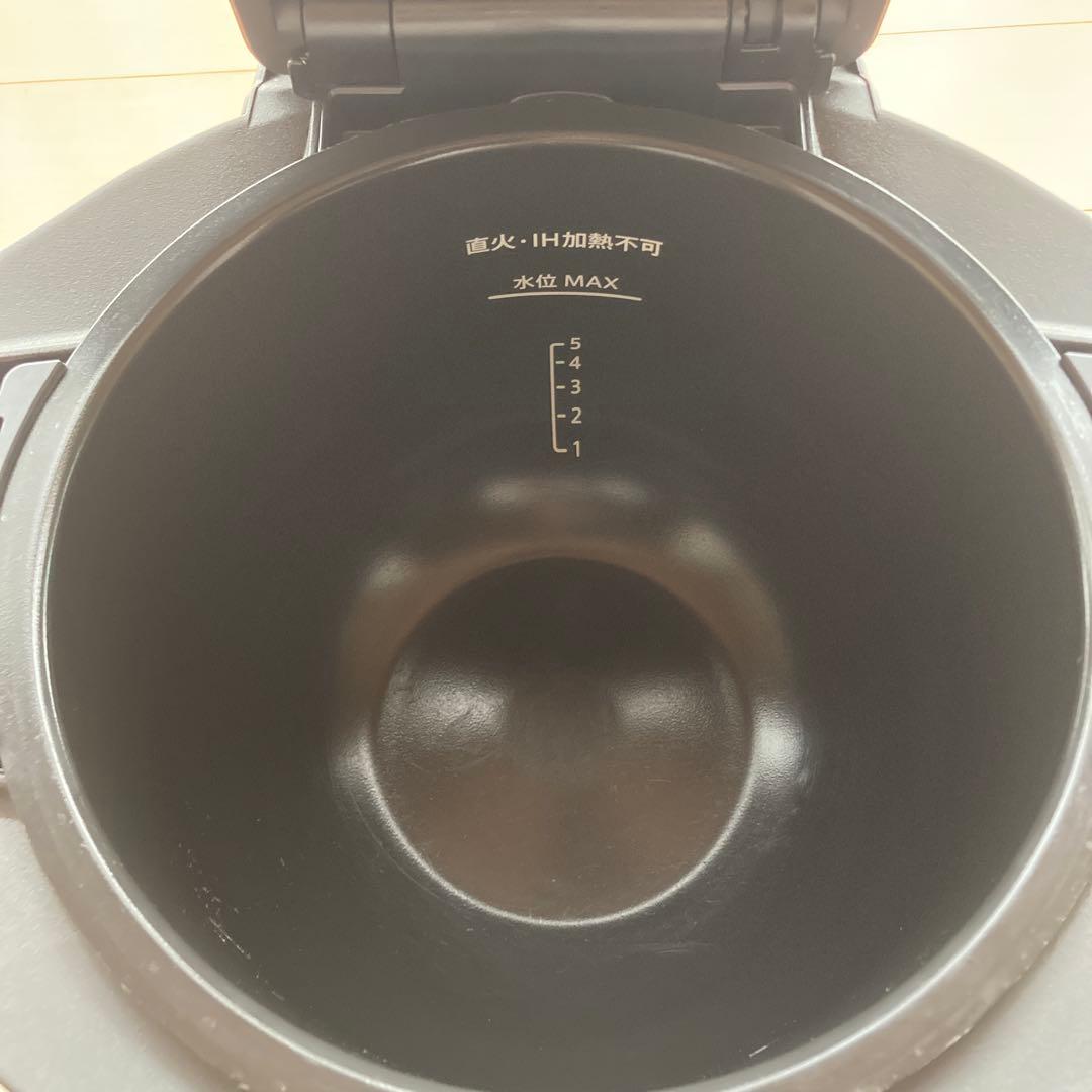 SHARPホットクック 2.4L KN-HW24E-W