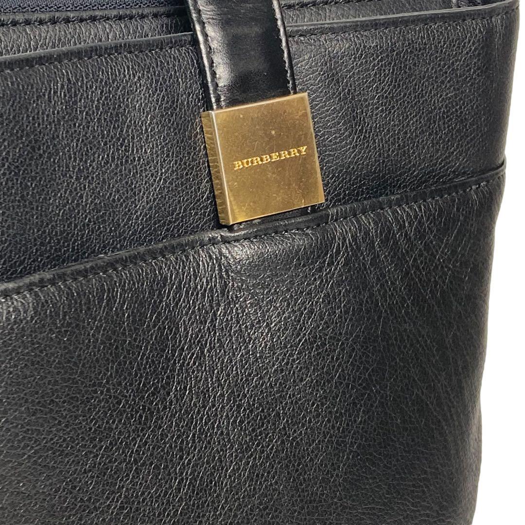 バーバリー　トートバッグ　レザー　ビジネス　肩掛け　A4　ブラック　ノバチェック