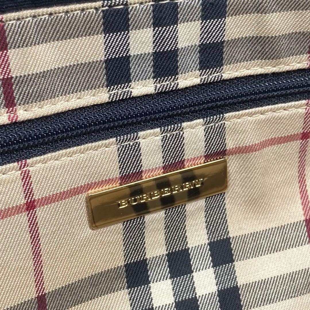 バーバリー　トートバッグ　レザー　ビジネス　肩掛け　A4　ブラック　ノバチェック