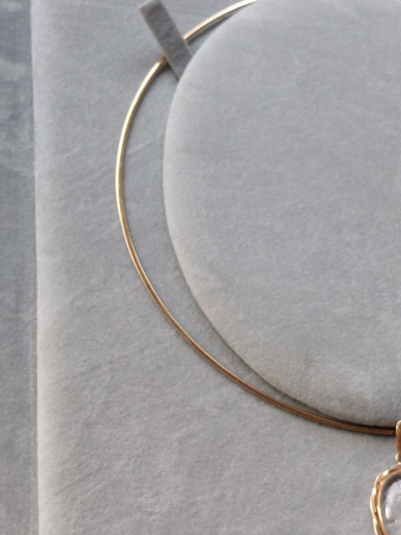 ベイクドチーズ⭐オメガネックレス⭐リバーシブル⭐pt900黒蝶真珠チャーム