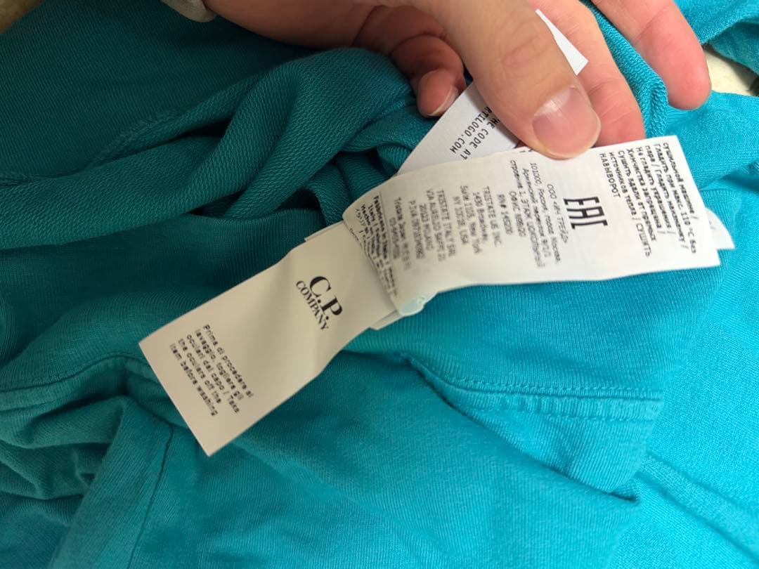 C.P company スウェット