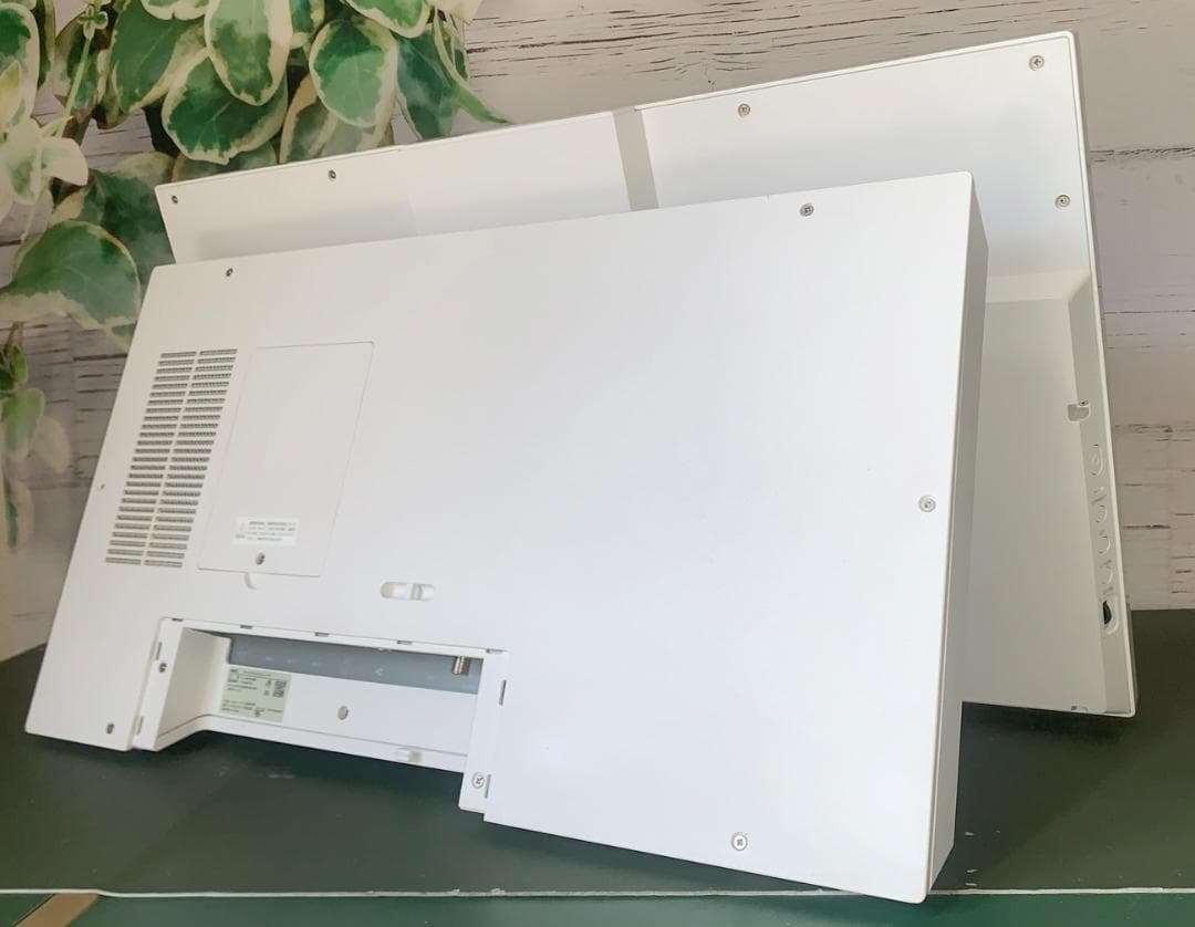 2020年製 SSD&32Gメモ10世代 i7 HA700RAW27型 TV機能