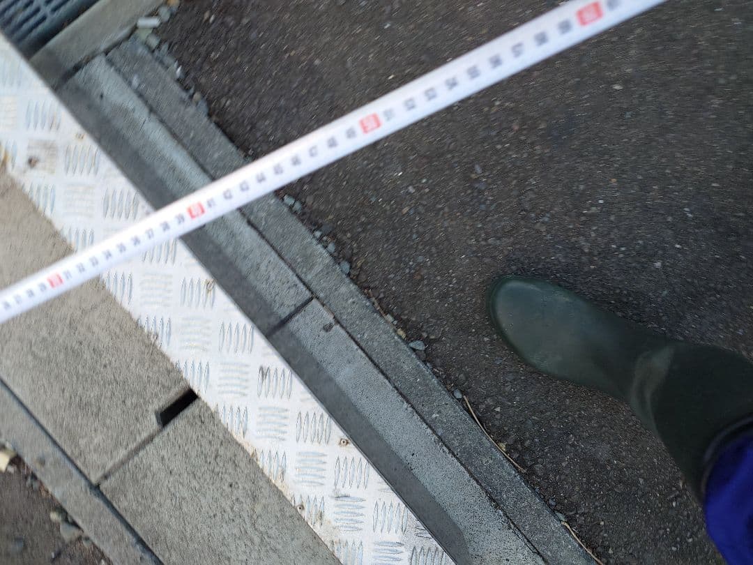 ウロコリアバンパー　リアバンパー　デコトラ　当時物　2トン　4トン　中型　ウロコ